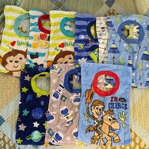 10 Terry Cloth Bibs (Toy Story, Cows, Monkeys, etc!) Excellent Used Condition!